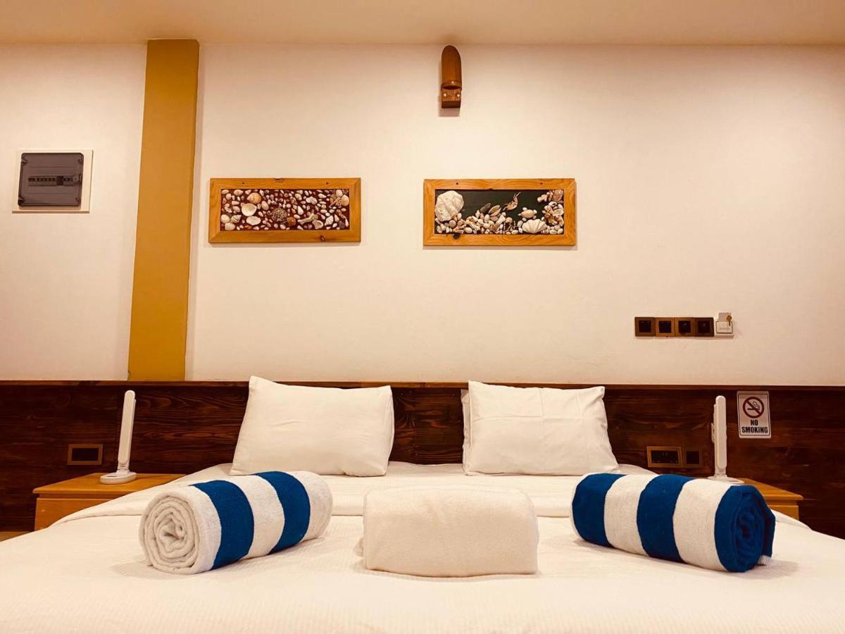 Rindali - The Speedboat From Male To The Hotel Departs At 1130 Every Monday Thursday And Saturday And From The Hotel To Male At 0630 And Five Domestic Flights Are Available Every Day Olhuveli  Extérieur photo