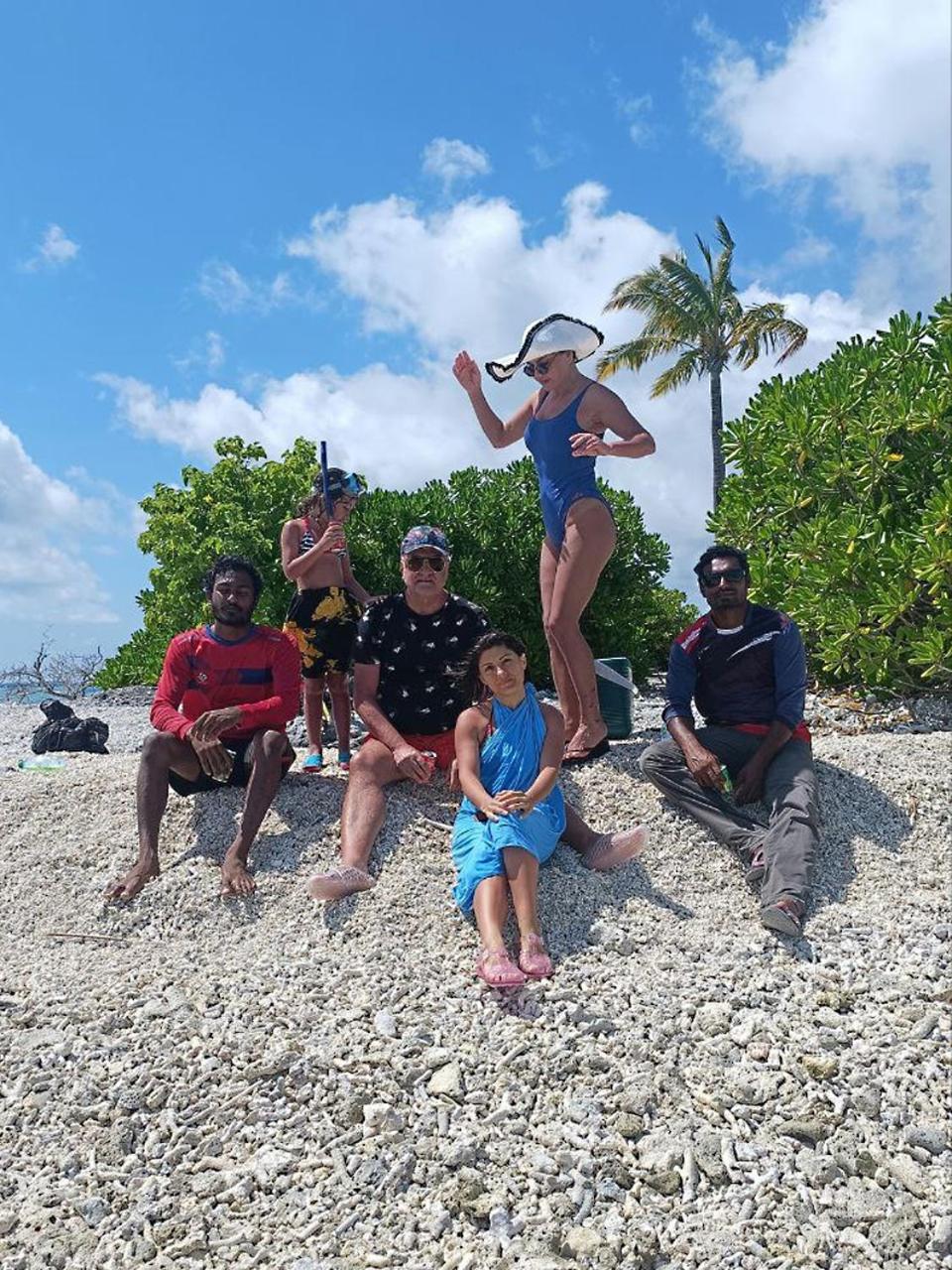 Rindali - The Speedboat From Male To The Hotel Departs At 1130 Every Monday Thursday And Saturday And From The Hotel To Male At 0630 And Five Domestic Flights Are Available Every Day Olhuveli  Extérieur photo